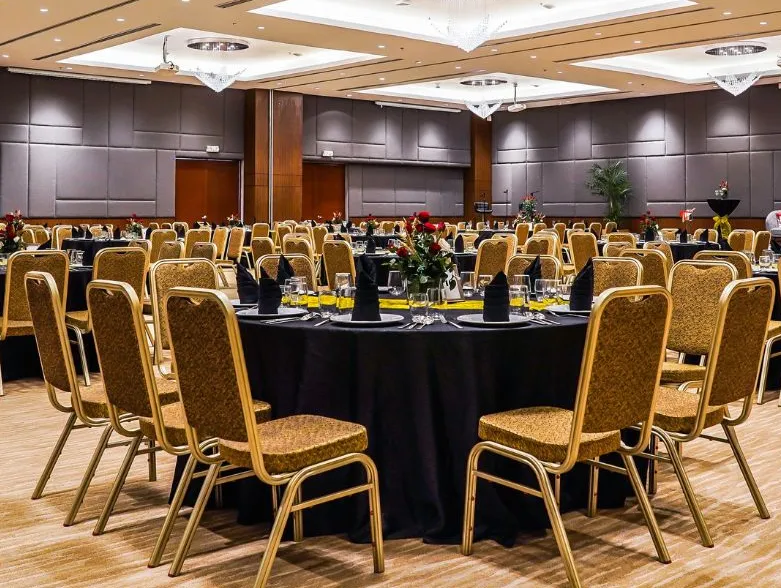 Summit Hotel Naga Ballroom