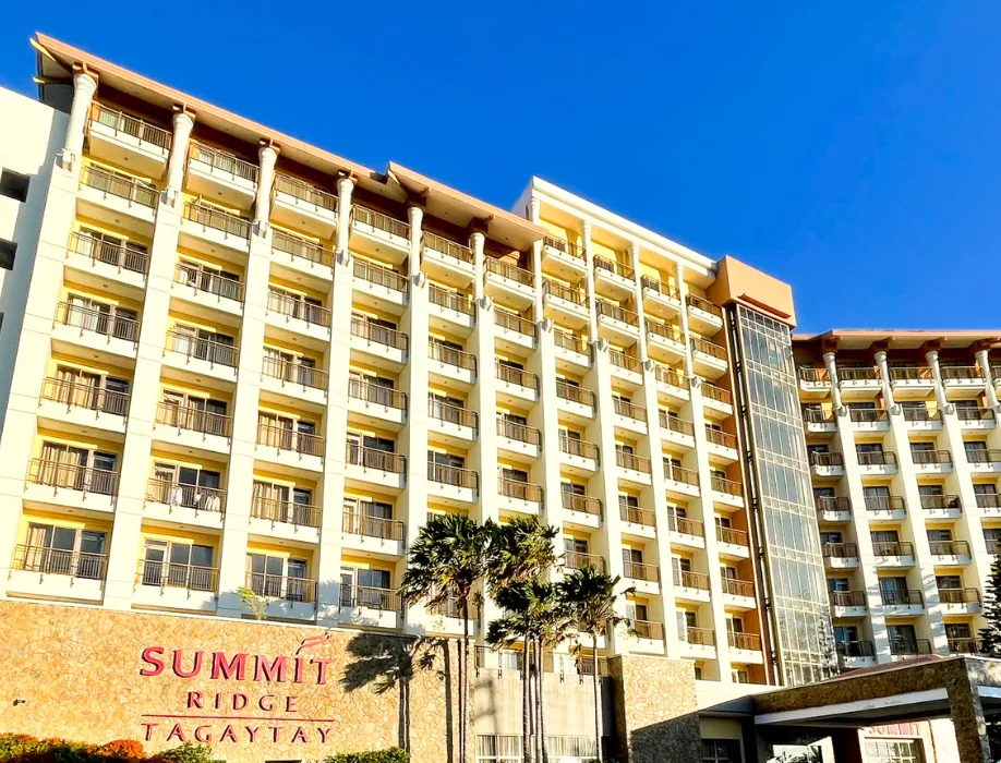 Summit Ridge Tagaytay Facade