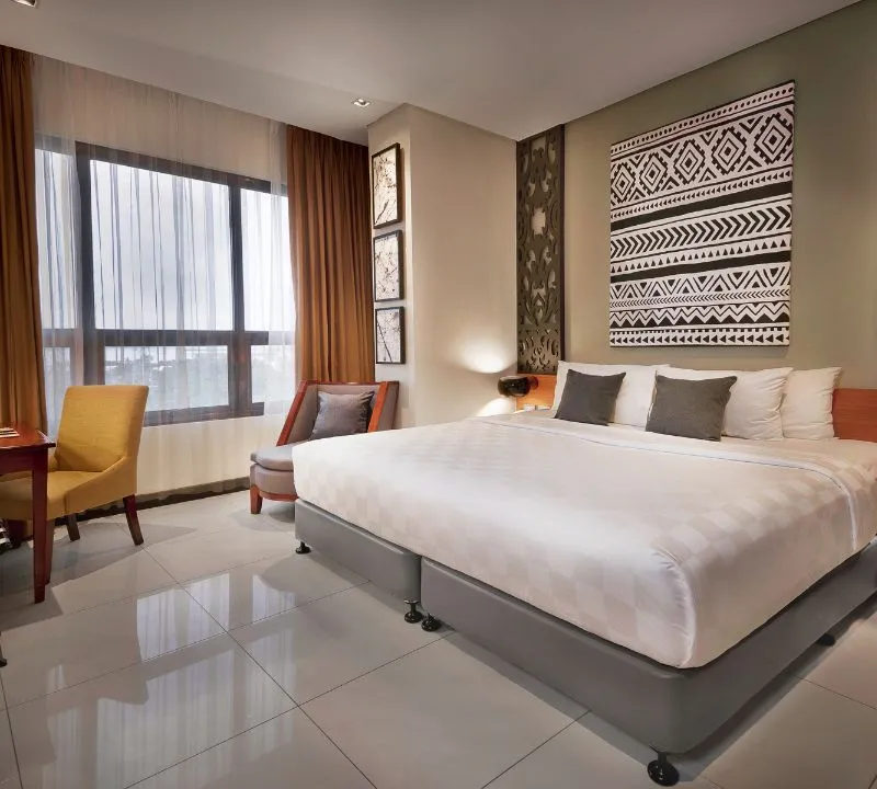 Summit Hotel Tacloban Pintados Suite Room