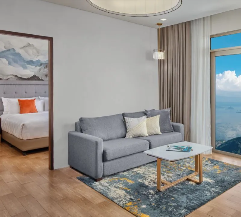 2 Bedroom Suite Lakeview