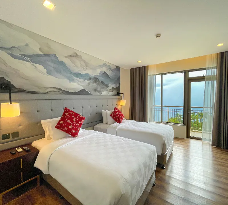 Tagaytay Lakeview Room